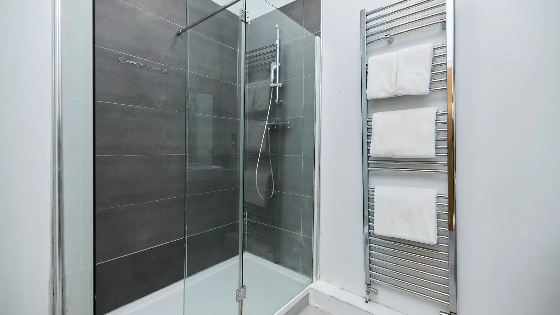 Apartament The Spitalfields Beauty - Bright 2Bdr Flat Londyn